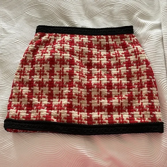 AUTHENTIC GUCCI Houndstooth mini skirt - Picture 3 of 7